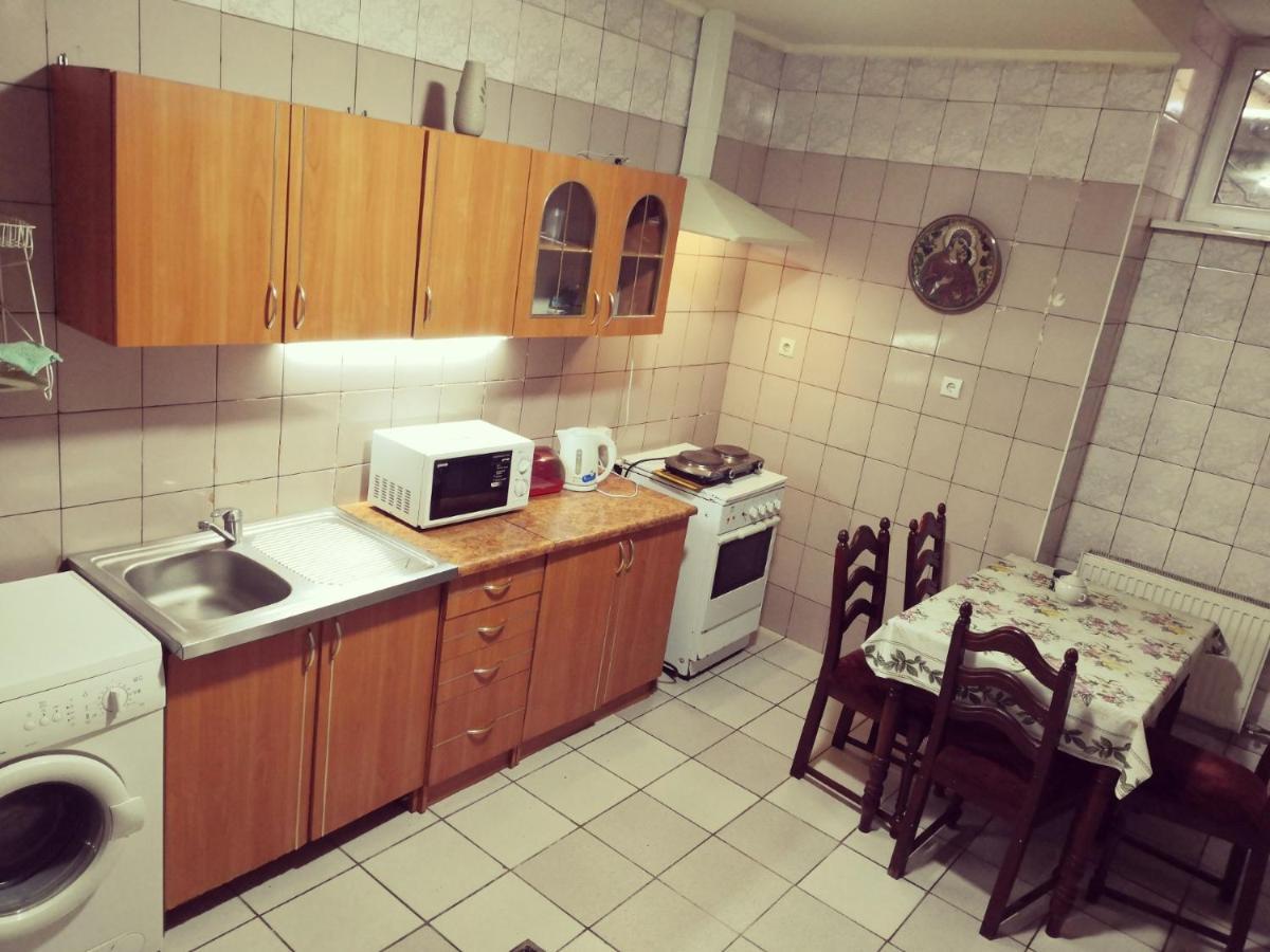 Apartament-Minihotel Elpida Львов Экстерьер фото