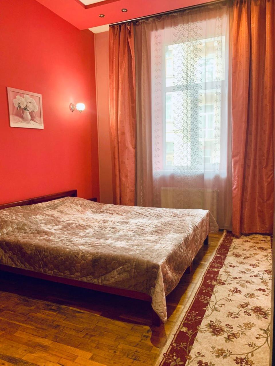 Apartament-Minihotel Elpida Львов Экстерьер фото