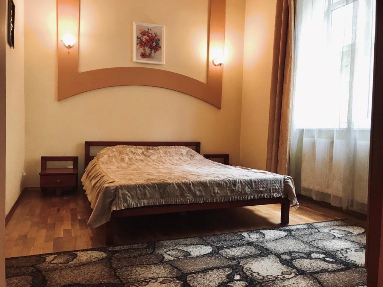 Apartament-Minihotel Elpida Львов Экстерьер фото