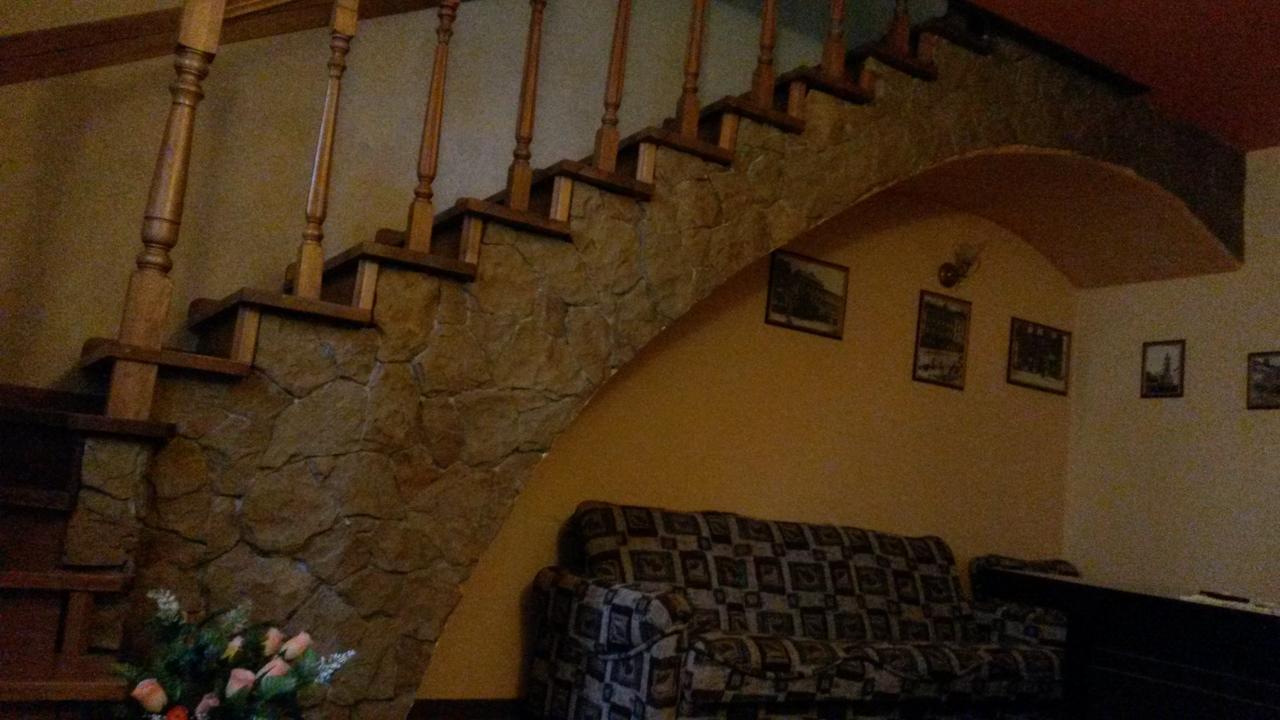 Apartament-Minihotel Elpida Львов Экстерьер фото