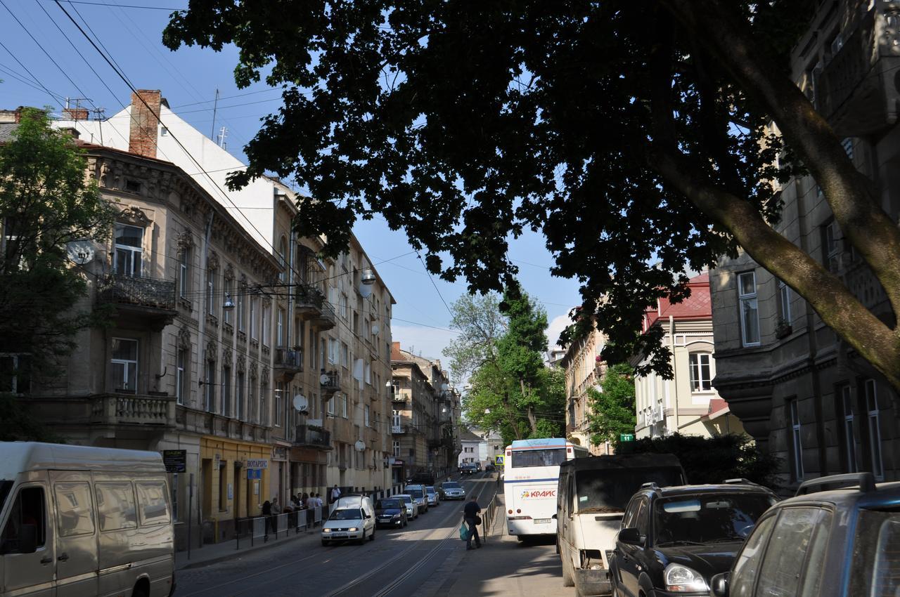 Apartament-Minihotel Elpida Львов Экстерьер фото